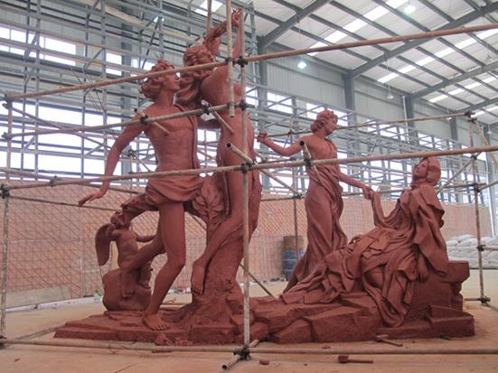 汉中滨江国际《欧式雕塑》泥塑  作者：王涛